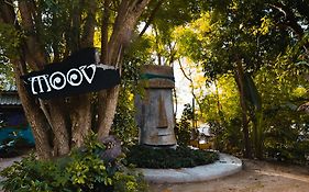 Moov Inn Garden Hostel